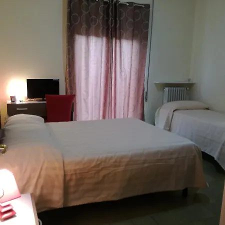 Hotel Diamond *