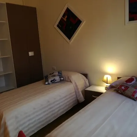 Hotel Diamond *