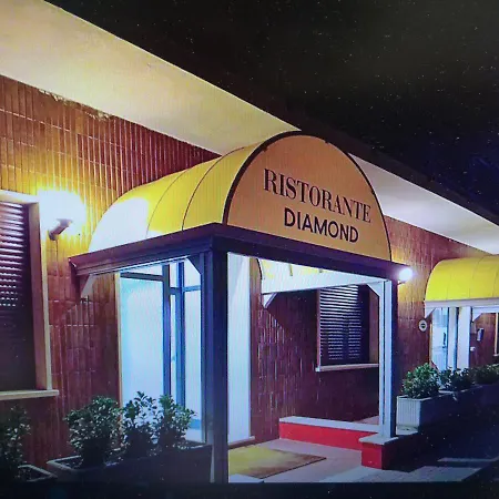 ホテル Diamond *